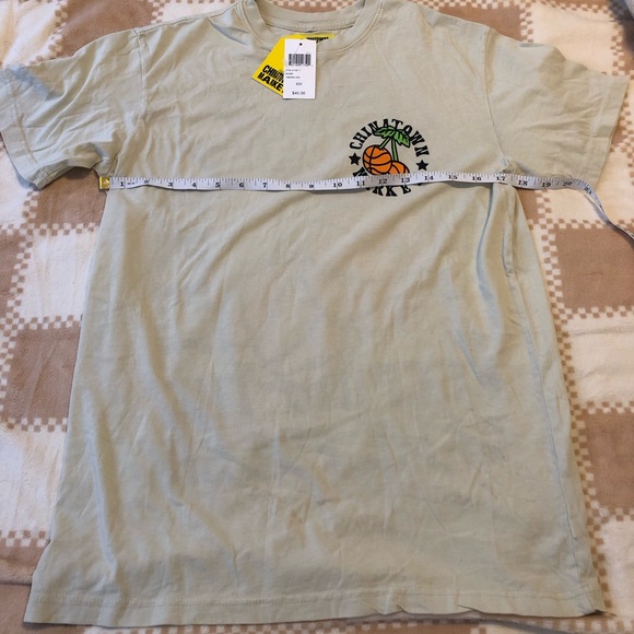 Chinatown Market NWT size Small Cream Shirt - Picture 7 of 10